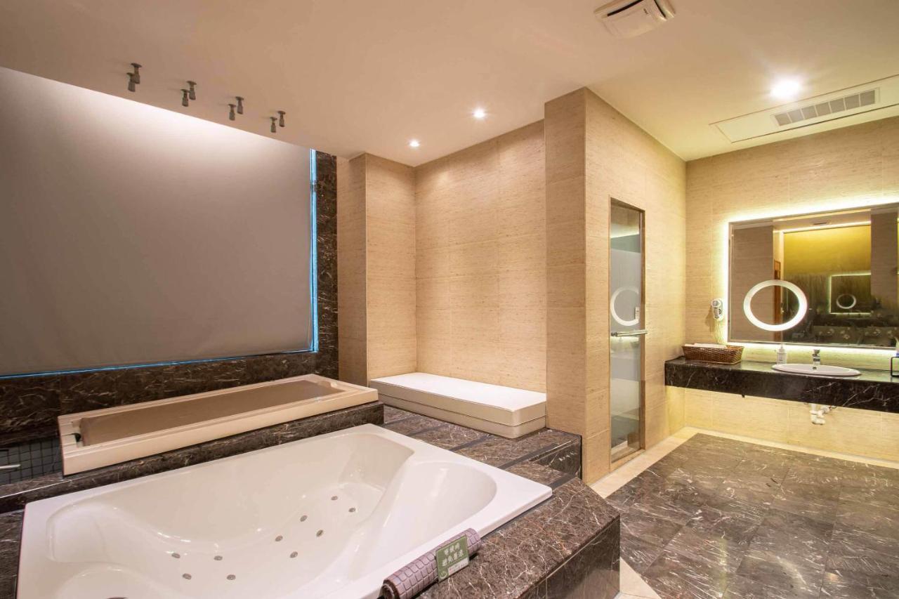 Six Star Motel-Zhongli Bagian luar foto