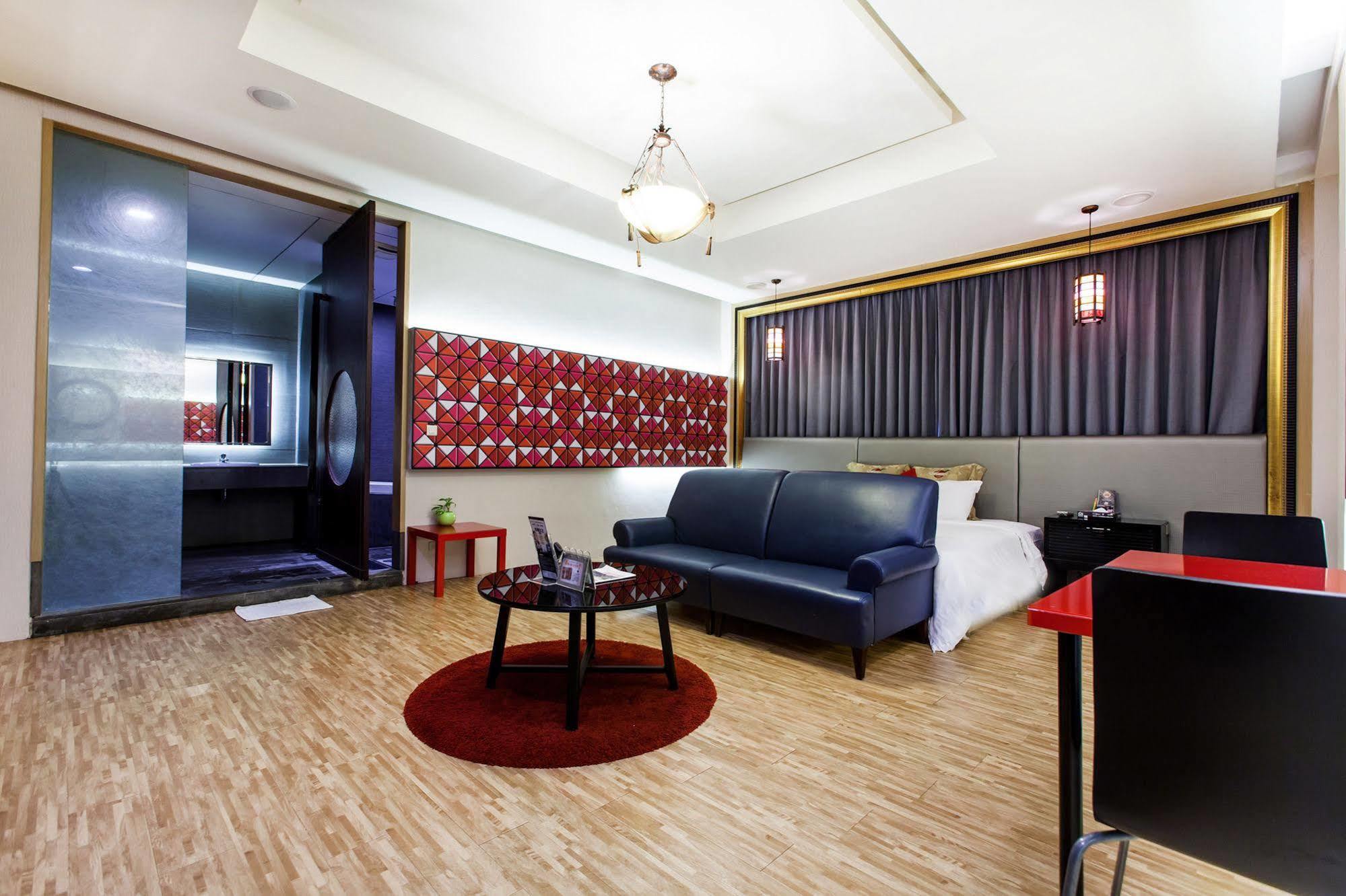 Six Star Motel-Zhongli Bagian luar foto