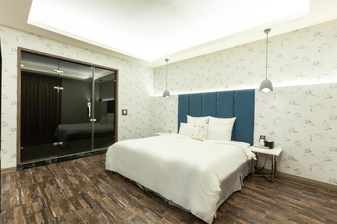 Six Star Motel-Zhongli Bagian luar foto
