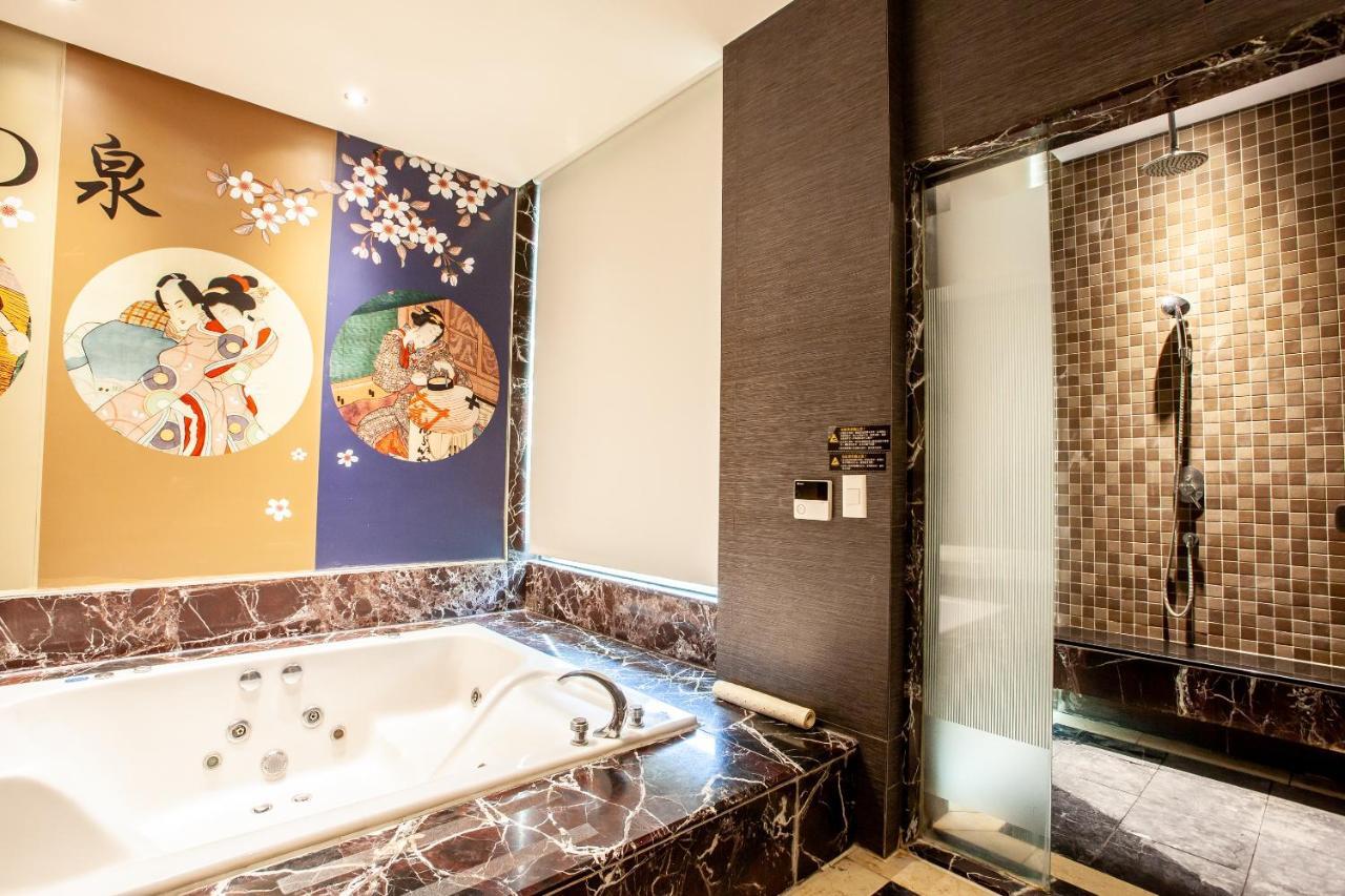 Six Star Motel-Zhongli Bagian luar foto